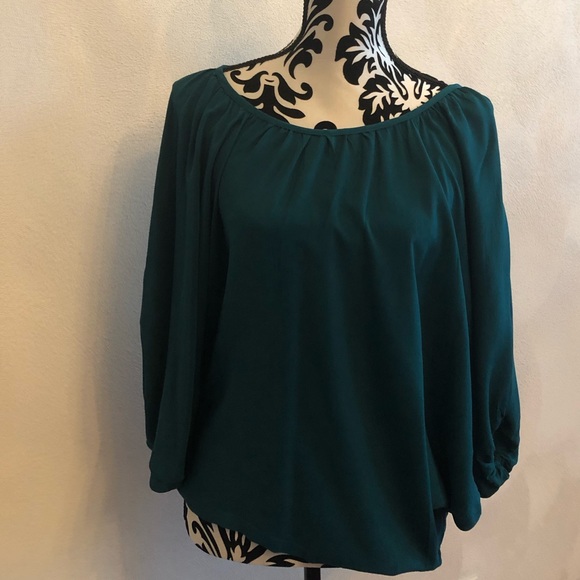 Beautiful FOI teal green silk top - Picture 2 of 5